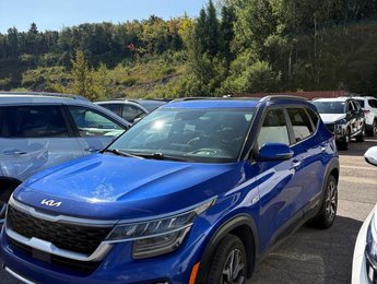 Kia Seltos SX AWD**JAMAIS ACCIDENTÉ**GARANTIE 10 ANS OU 200 000KM**CUIR**TOIT OUVRANT**BANCS VENTILÉS**SYS BOSE 2023
