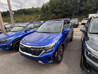 Kia Seltos EX AWD EX AWD **JAMAIS ACCIDENTÉ**GARANTIE 10 ANS OU 200 000 KM**TOIT OUVRANT**VOLANT CHAUFFANT** 2025