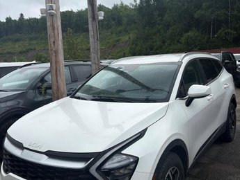 Kia Sportage LX AWD **JAMAIS ACCIDENTÉ+GARANTIE 10 ANS/ 200 000KM** SIÈGES CHAUFFANTS+CAMÉRA DE RECUL** 2024