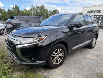 2019 Mitsubishi Outlander SE AWD**JAMAIS ACCIDENTÉ**6 CYL** AIR CLIM**SIÈGES CHAUFFANTS**HITCH**