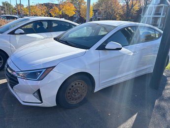 2020 Hyundai Elantra Essential