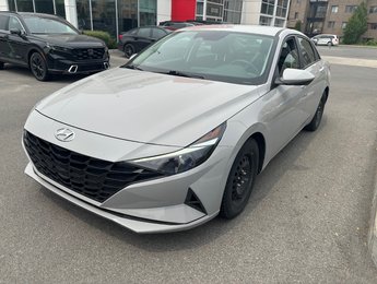 Hyundai Elantra Essential 2021
