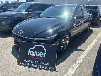 Hyundai Elantra Luxury 2024