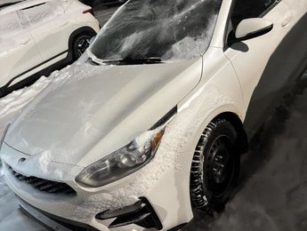 Kia Forte EX IVT **GARANTIE 10 ANS/ 200 000KM+ JAMAIS ACCIDENTÉ** VOLANT CHAUFFANT** 2021