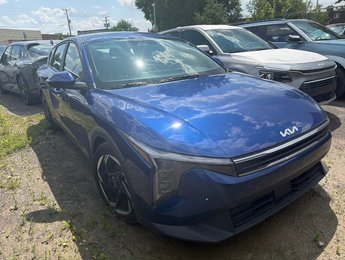 Kia K4 EX 2025