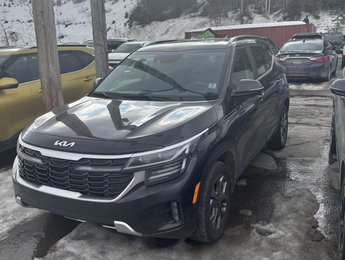 Kia Seltos EX Traction Intégrale **JAMAIS ACCIDENTÉ+GARANTIE 10 ANS/ 200 000KM**TOIT OUVRANT+CUIR** 2024