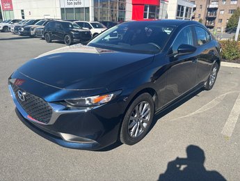 Mazda3 GX 2022