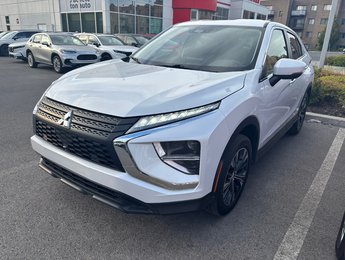 2022 Mitsubishi ECLIPSE CROSS ES