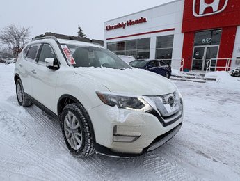 2019 Nissan Rogue SV AWD JAMAIS ACCIDENTÉ I TOIT PANOREMIQUE I MAGS I DEMARREUR I SIEGES CHAUFFANTS I CARPLAY