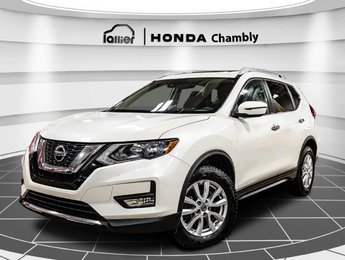 Nissan Rogue SV AWD JAMAIS ACCIDENTÉ I TOIT PANOREMIQUE I MAGS I DEMARREUR I SIEGES CHAUFFANTS I CARPLAY 2019