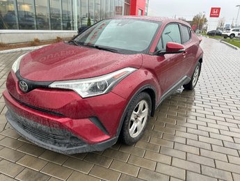 Toyota C-HR XLE 1 PROPRIO JAMAIS ACCIDENTÉ 2018