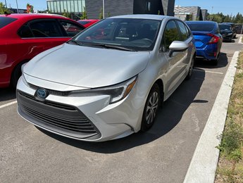 Toyota Corolla LE AWD JAMAIS ACCIDENT. 1 PROPRIO 2024