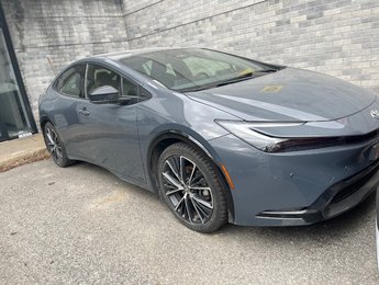 Toyota Prius XLE 2024