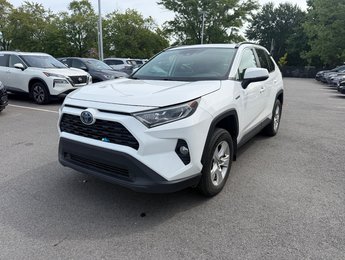 2020 Toyota RAV4 Hybrid XLE