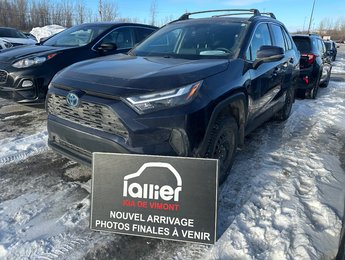 Toyota RAV4 Hybrid XLE 2022