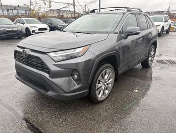2023 Toyota RAV4 XLE PREMIUM 1 PROPRIO I TOIT OUVRANT I SIEGES CHAUFFANTS I MAGS I  VOLANT CHAUFFANTS I