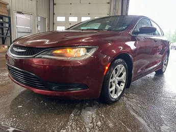 Chrysler 200 LX 2015