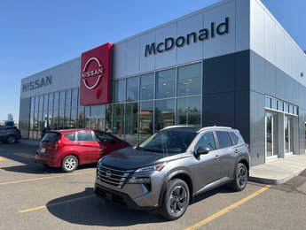 2026 Nissan Rogue SV Moonroof