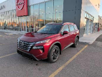 2026 Nissan Rogue SV Moonroof