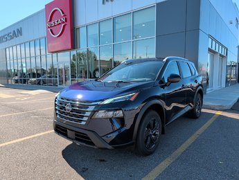 2026 Nissan Rogue SV Moonroof