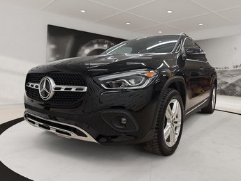 Mercedes-Benz GLA  2022