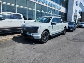 Ford F-150 Lightning LARIAT | EXT RANGE 515KM | CUIR | TOIT PANO | 2024