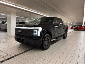 Ford F-150 Lightning Flash | 4X4 | 9.6KWH | MAX TOW | CARPLAY | 2024