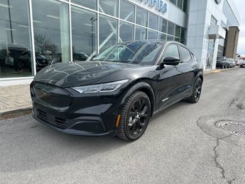 2021 Ford Mustang Mach-E Premium | AWD | LONG RANGE | TOIT PANO |