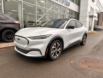 2021 Ford Mustang Mach-E Premium | AWD | LONG RANGE | TOIT PANO |