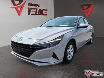 2022 Hyundai Elantra Essential IVT