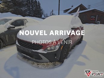 Hyundai Kona ESSENTIAL AWD *HEATED SEATS, FULLY LOADED* 2022