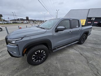 2023 Nissan Frontier PRO-4X LUXE