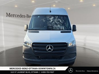 2025 Mercedes-Benz Sprinter 2500 144 Wheelbase High Roof RWD