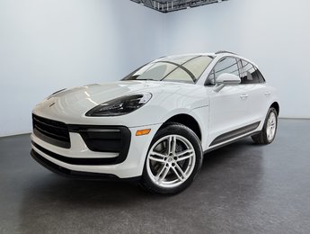 2022 Porsche Macan Premium Package Plus