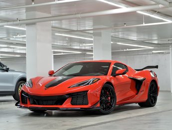 2023 Chevrolet Corvette Z06 C8R 2LZ / Track Package / Delivery Milleage