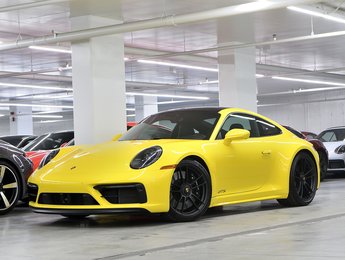 2023 Porsche 911 Carrera 4 GTS Coupe / Premium Package / ACC
