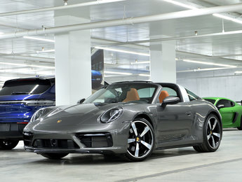 2024 Porsche 911 Targa 4S / Heritage Interior /Sport Package / BOSE
