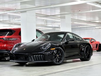 Porsche 911 Carrera GTS Coupe / Premium Package / Burmester 2025