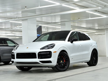 Porsche Cayenne GTS Coupe AWD 2023