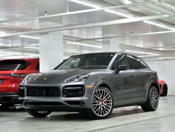 Porsche Cayenne GTS Coupe AWD / Adaptive Cruise / BOSE 2023