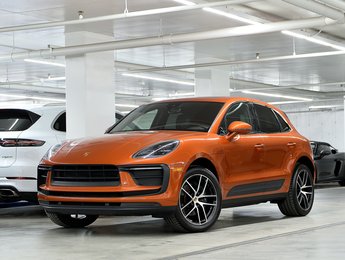 2022 Porsche Macan AWD / Premium Plus Package / BOSE