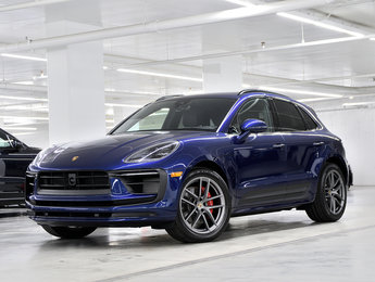2024 Porsche Macan S AWD / Premium Plus / Air Suspension