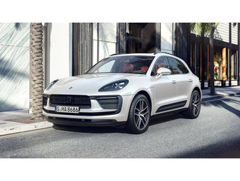2024 Porsche Macan AWD / BOSE / Trailer Hitch / Premium Pack Plus