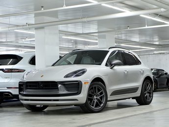 2024 Porsche Macan T AWD / Air Suspension / Premium Package