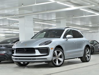 2024 Porsche Macan AWD / Premium Plus Package / BOSE / 18 Ways