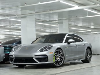 2018 Porsche Panamera Turbo S E-Hybrid