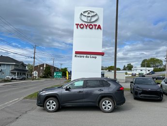 Toyota RAV4 LE AWD 2024