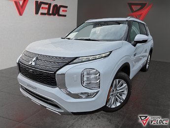 2025 Mitsubishi Outlander Plug-In Hybrid SE