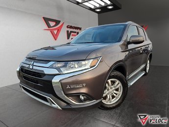 2020 Mitsubishi Outlander SE *V6, TISSU, ÉCRAN*
