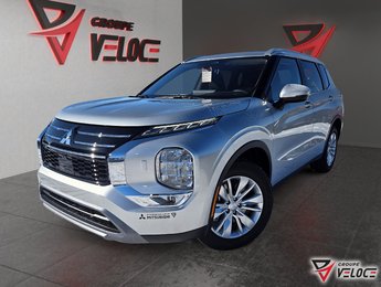 Mitsubishi Outlander SE 2026